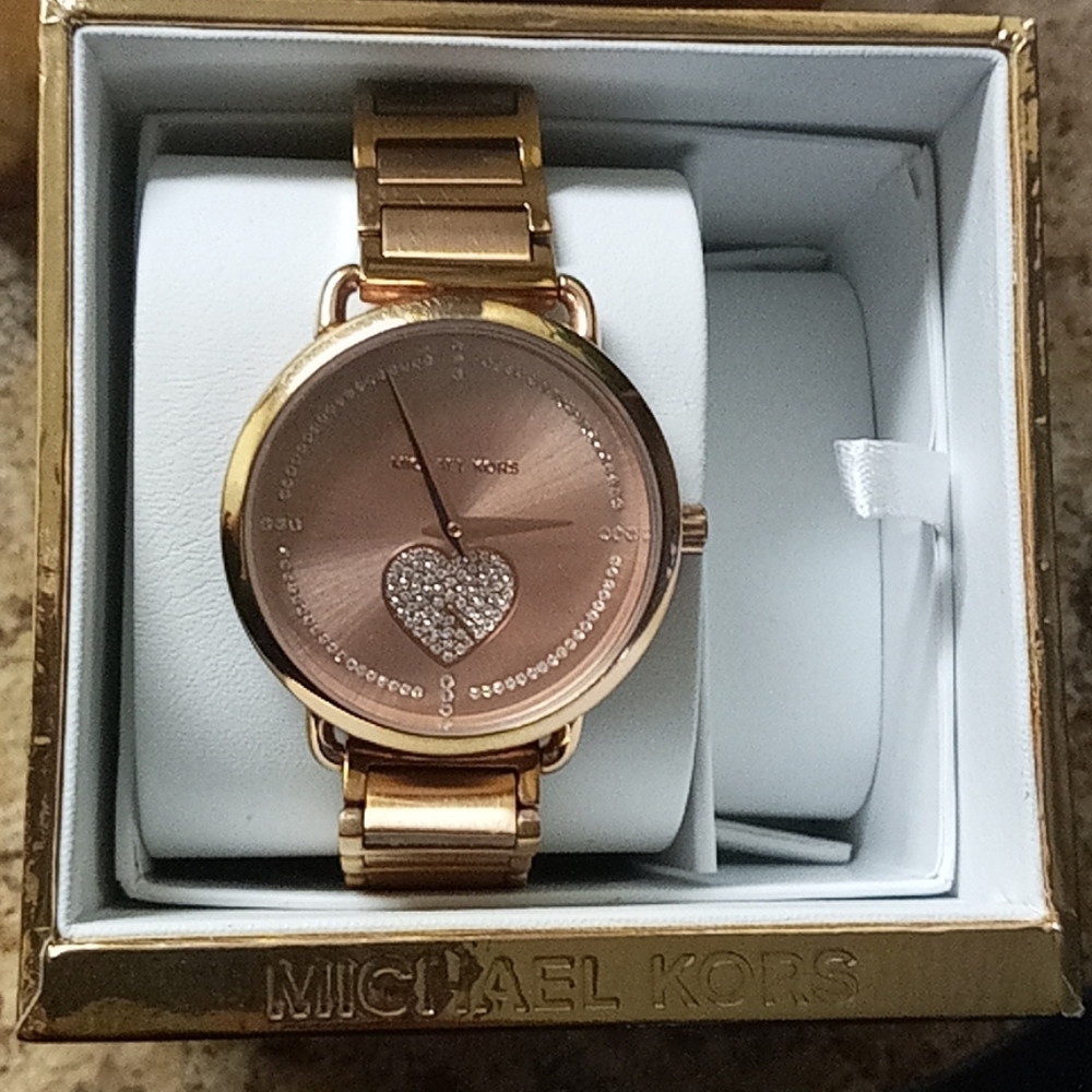 Woman watch